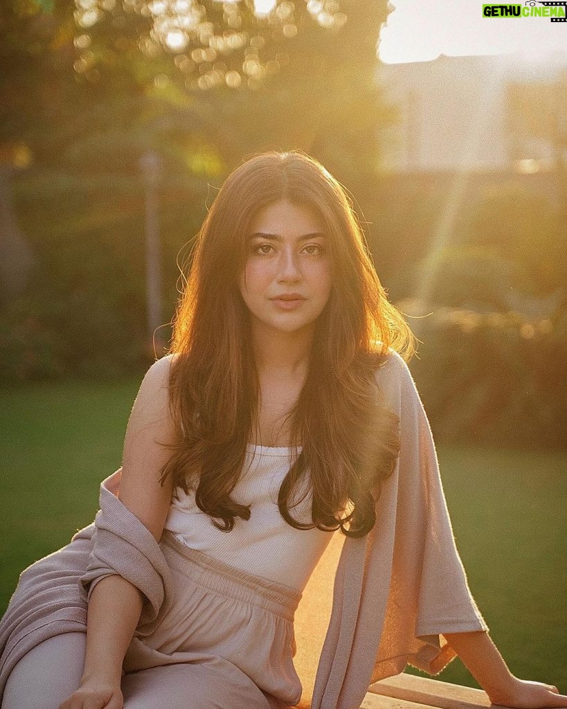 Aditi Bhatia Instagram - you know the meaning of my name is sun rays ☀️☺️