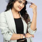 Aditi Ravi Instagram - 👒 photography : @sidhiqueakber stylist: @laamiya.c.k @styled_diaries_by_laamiya Mua : @makeover_by_aswathyprasanth @makeup_blooms_makeover_ outfit : @clothinq_originals #new #aarogyamasika #smile #instagram