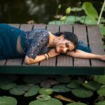 Aditi Ravi Instagram - you were born to be real not to be perfect 🦢 📸 @aghoshvyshnavam_avm costume @t.and.msignature MUA @shari_naressh_makeup hair @merins_remyamerin #new #saree #instagram