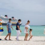 Adrián Uribe Instagram – Vacaciones mágicas en familia!
Gracias por esta hermosa experiencia! 
😃🙏💫 @DisneyCruiseLine 
#DisneyCruiseLine