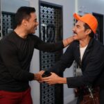 Adrián Uribe Instagram – Gran programa de cierre de temporada! @denochesinsueno @carlosrivera @alejandraespinoza 
Hoy 11 / 10 por @univision