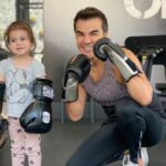 Adrián Uribe Instagram - 🥊🥊❤️