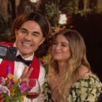 Adrián Uribe Instagram - Nadie, absolutamente nadie… -El mesero Jimmi 🤭🤭🤭 #DeNochePeroSinSueño, sábado a las 11:00 p. m. por #LasEstrellas 🇲🇽 y domingo 9P/8C por #Univision 🇺🇸