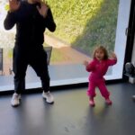 Adrián Uribe Instagram - Clases de samba con mi brasileñita!😍💃🇧🇷