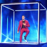 Adrián Uribe Instagram – Gran programa de cierre de temporada! @denochesinsueno @carlosrivera @alejandraespinoza 
Hoy 11 / 10 por @univision