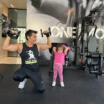 Adrián Uribe Instagram - 😍💪💗