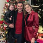 Adrián Uribe Instagram - Feliz navidad! 🙏❤️🎄