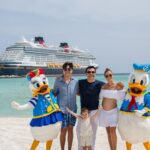 Adrián Uribe Instagram – Así nuestro viaje mágico a bordo de  @disneycruiseline 😃💫
 #disneycruiseline 🚢