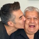 Adrián Uribe Instagram – Se te extraña papá!🖤 
Si lo tienes contigo disfrútalo y bésalo mucho, porque después puede ser tarde. 
#FelizDiaDelPadre