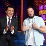 Adrián Uribe Instagram – Tener juntos a una leyenda de la televisión @donfranciscotv a una estrella juvenil nominada al latín Grammy @keniaos🔥 y a una enciclopedia humana  @diegoruzzarin 
sólo es posible en @denochesinsueno 
🇲🇽 Sábado 11 pm @canalestrellas 
🇺🇸 Domingo 9/8 @univision