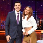 Adrián Uribe Instagram – Gracias @anitta por tu gran sentido del humor y tu enorme talento! 🔥 @denochesinsueno