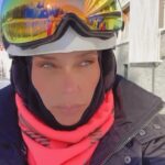 Adriane Galisteu Instagram – Resumindo  a  semana … Kkkk ❄️⛷️🇫🇷 E a sua foi boa? Me conta na enquete !