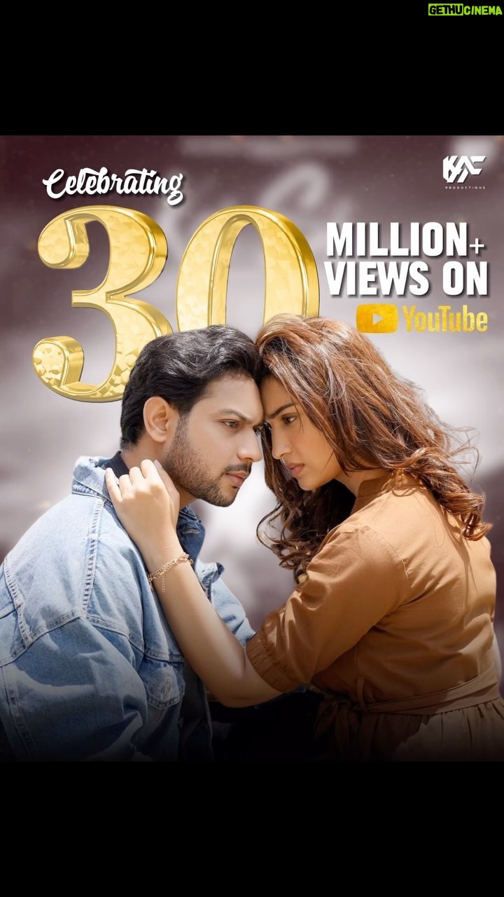 Afsana Khan Instagram - Grateful for 30 million views on ‘Koi Si’! 🎉 Your love and support mean the world. Watching your reels has been a joy! 🙏 @itsafsanakhan @nirmaan01 @musicenzo @isha_sharma7 @amitprasher @dopshoeb @markoroshan @nickita_92 @kafproductionsindia @yellowskyfilm @believemusicindia