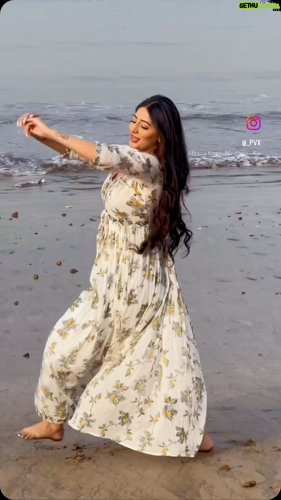 Afsana Khan Instagram - Thanks a lot for appreciating “koi si “ ❤️🙏
