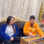 Afsana Khan Instagram - Zeharmohabbat X koi si ❤️🙏🧿 Harmonium by @nazam_official_ ❤️ Chandigarh, India