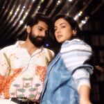 Afsana Khan Instagram - Kaisa Laga Zeher Mohobbat ???? We Tried to make a reel. What do you think ? Can you make a better reel ? Looking forward to your reels … Let’s get innovative 💖 Styling: @styledby_niral Outfit: @julyissue_online #ZeherMohabbat #adyahmusic #ZeherMohabbat #sonalchauhan #tahashahbadussha #trending