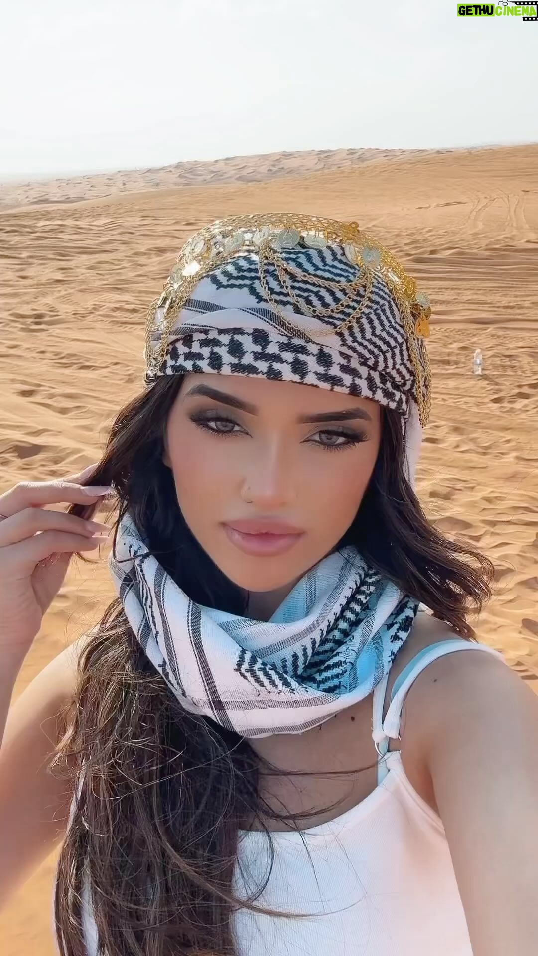 Afsana Khan Instagram - Koi si uk 🇬🇧 London, United Kingdom
