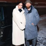 Agata Mutsenietse Instagram - В этот вечер как-то особенно хотелось пококекничать… нууууу, пококекничать, кокетство!!! Кокек… ну вы поняли) 🫶🏻 Спасибо @vikulin_d за такой чудесный вечер 🩷 смотрите все сериал «Тонкий вкус» на @kinopoisk На мне чудесное платье @rally.moscow Muah @beliysad