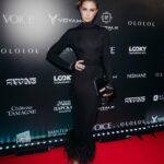 Agata Mutsenietse Instagram - Я желаю всем влюбленным смотреть друг на друга так же, как мы с Нино ❤️😀 Dress: @rally.moscow Muah: @burobeauty Occasion: @the_voice_mag