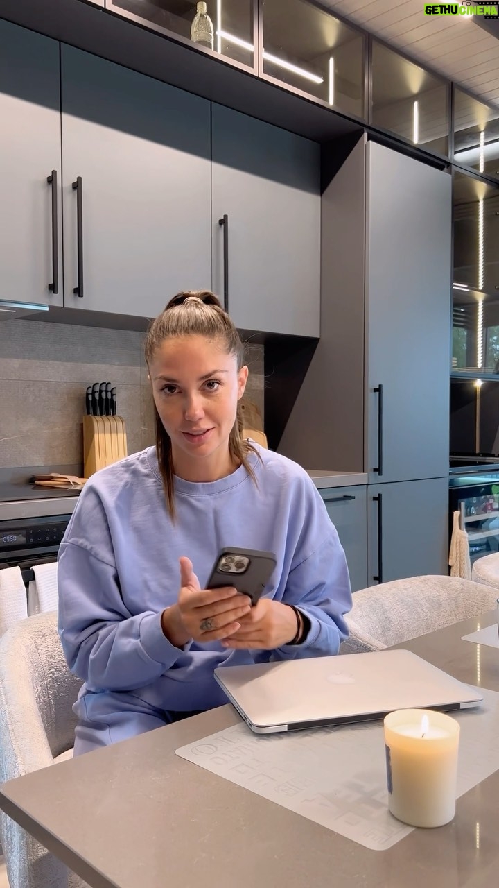 Agata Mutsenietse Instagram - Приложение «Магнит Доставка» в два счета поможет собрать детей в школу. Здесь есть всё, чтобы собрать ребёнка к школе! Пользоваться приложением максимально удобно, так как все разложено по категориям. Просто добавляем все необходимое в корзину и оформляем заказ, при этом начисляются бонусы с покупки. Смело выбирайте школьные товары со скидкой, а Магнит доставит все необходимое от 30 минут!