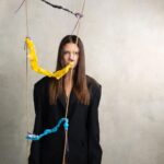 Agata Mutsenietse Instagram - Если вы не такой как все, значит вы особенный, значит вы отличаетесь от серой массы, значит вы можете менять то, что давно пора менять в этом мире, значит вы можете сами создавать и задавать новые тренды) вы - богемная рапсодия скрой массе 🥰 Команда Creative director / stylist: @brand.kurica Photography: @leonovich.ph Makeup: @aqua_marina_makeup Hair: @furybitch Nail’s style: @__onlynails__ Ass. nail’s style: @magical_nails_by_julia Decorator: @makeup.semenovaalex Clothes: @bazabrand.store @yanabesfamilnaya_official @sashagapanovich.shop