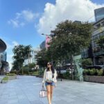 Ahana Kumar Instagram – A fun day walking through Orchard Road , hanging on Cable Cars and seeing lots and lots of Fishes 😌🐟 #Singapore 🌸