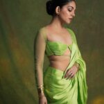 Ahana Kumar Instagram - green and serene 🍃✨ Stylist @stylingbyafsheenshajahan Photography & Retouching @hilalmanzure Hair & Make Up @makeup_makeitallup Wearing @kalaakaari Jewellery @adorebypriyanka Saree Draping @archanaaa_singh00 🥬✨