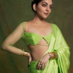 Ahana Kumar Instagram - green and serene 🍃✨ Stylist @stylingbyafsheenshajahan Photography & Retouching @hilalmanzure Hair & Make Up @makeup_makeitallup Wearing @kalaakaari Jewellery @adorebypriyanka Saree Draping @archanaaa_singh00 🥬✨