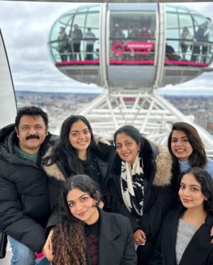 Ahana Kumar Instagram - Singapore Flyer ~ 2012 , London Eye ~ 2023 ♾️✨☺️💫