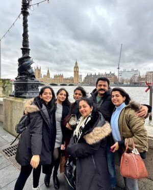 Ahana Kumar Instagram - Singapore Flyer ~ 2012 , London Eye ~ 2023 ♾️✨☺️💫