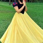 Ahana Kumar Instagram – Come On Kids , it’s Story-Time 💙✨♥️ #SnowWhite #HappyHaloween 🦋🍄
Snow-White Dress stitched by @santinni.in 🫶🏻
Video shot by @sindhu_krishna__ ♾️
Edited & Conceptualised by Me 🍎 Magic Kingdom At Walt Disney World