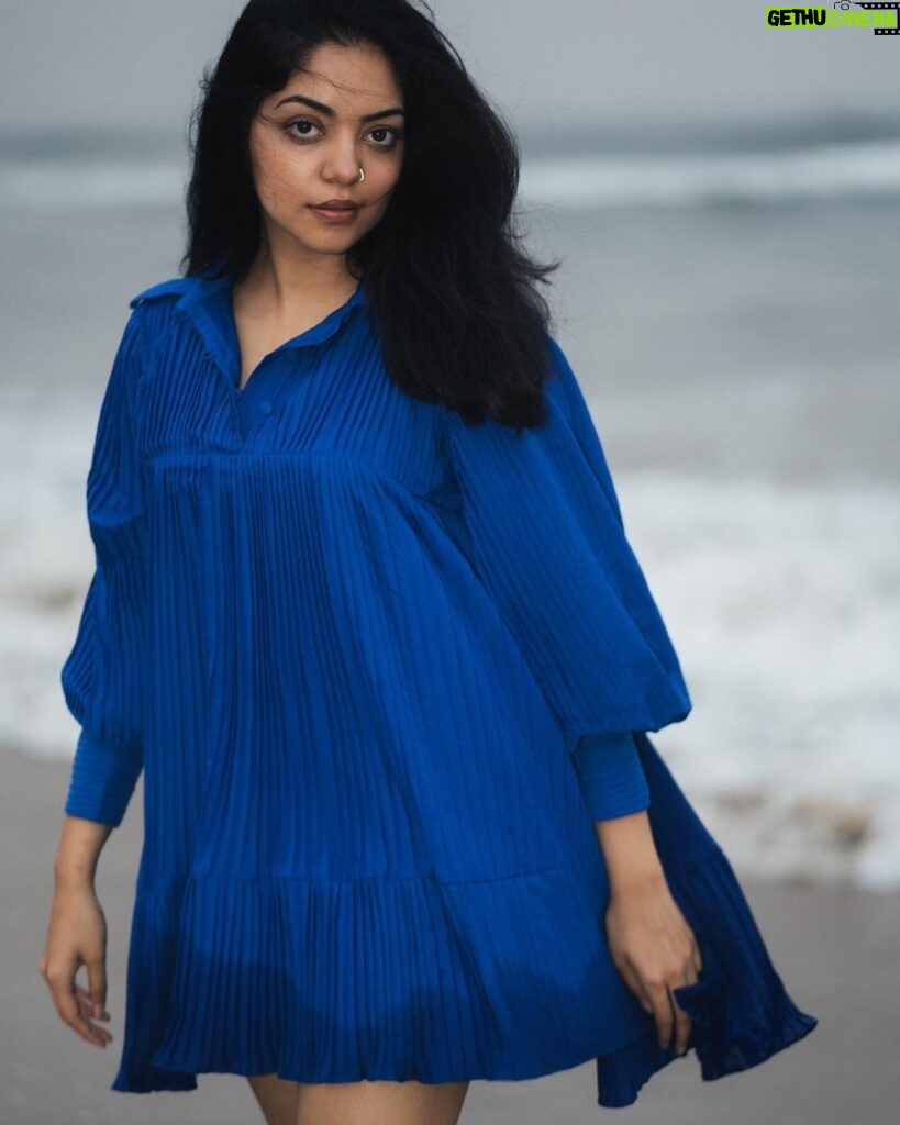 Ahana Kumar Instagram - when you’re at the beach to watch the sunrise , but the sun refuses to rise shot by @studio.molecule ✨