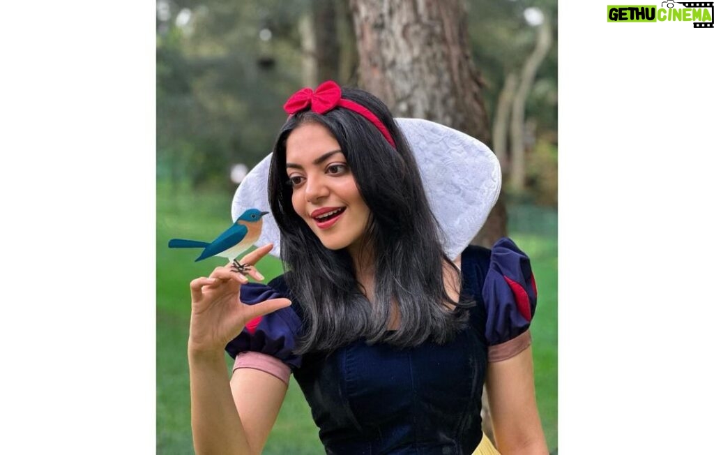 Ahana Kumar Instagram - Happy Halloween from Snow-White and Friends 🍄 @santinni.in stitched this dress with the kind of perfection that was beyond what I had imagined ♥️ @sindhu_krishna__ shot these images and I had too much fun editing them and planning the whole thing 🦋 #Halloween #SnowWhite 💙 Magic Kingdom At Walt Disney World