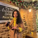 Ahana Kumar Instagram - toasting , hoping and praying for a beautiful 2024 , for you and for me ♥️ Happy New Year 💫✨ Cotswold District