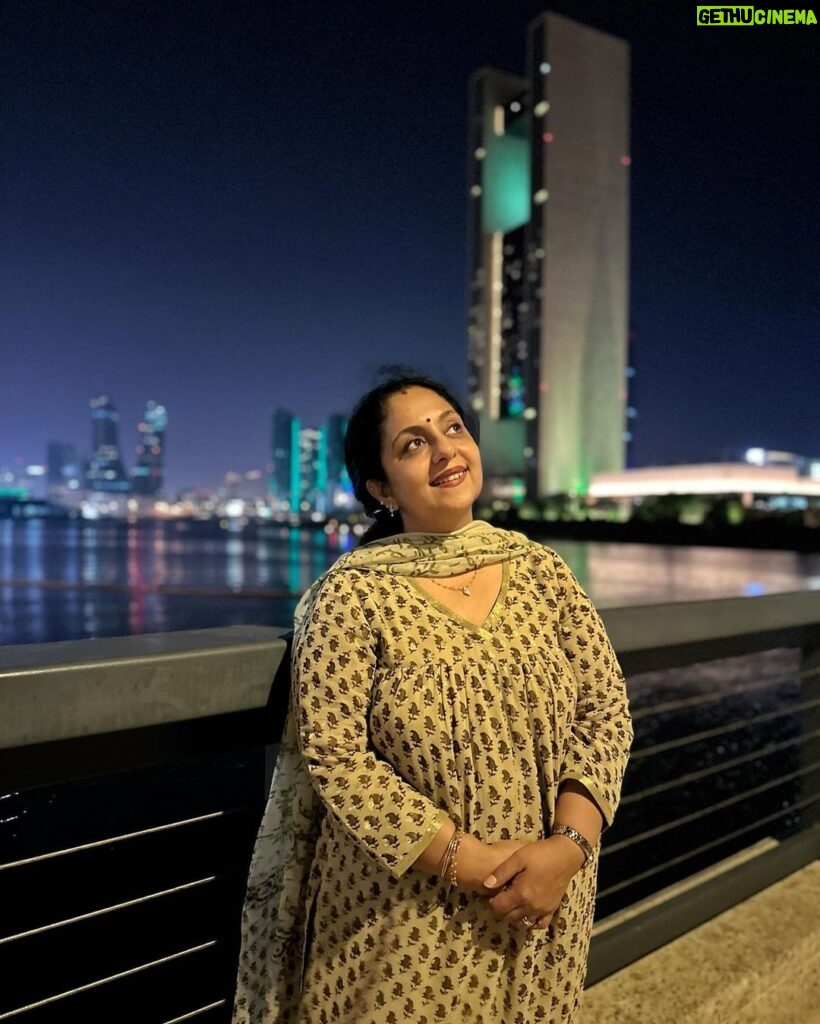 Ahana Kumar Instagram - bahrain in 9 swipes Bahrain