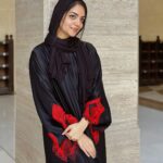 Ahana Kumar Instagram - What’s Hi in Arabic? 🤲🏻✨ Bahrain Vlog Out Now! Lots of Food , Lots of Memories , Link in Bio 🇧🇭🤍 Al-Fateh Grand Mosque, Bahrain