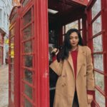 Ahana Kumar Instagram – tell me you’re in London without telling me you’re in London ☎️ Marylebone London