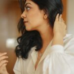 Ahana Kumar Instagram - is the magic of silence under-rated ? 🤍💫 shot by @sk_abhijith makeup & hair @brahma_hairandmakeup location @gokulamgrand_tvm #SelfStyled 💫