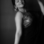 Ahana Kumar Instagram - sometimes it just gets all blurry 😌😶‍🌫️