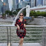 Ahana Kumar Instagram - Are you even in Singapore if you aren’t doing all of this ? 😋😛 Documented this trip and Singapore Vlog is now up on the channel. I love it! Watch and let me know if you like it? 😚 Merlion