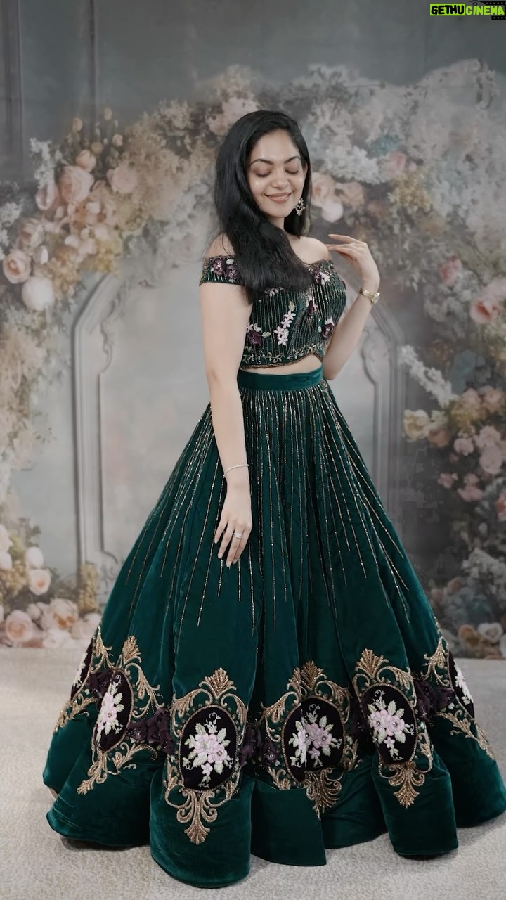 Ahana Kumar Instagram - @vintageblossombridals .. your clothes are just so beautiful! I loved what you created for me ♥️ Brides , check out this lovely boutique in Trivandrum for your bridal fits. I’m sure you’ll love it too 💫 They make gowns , sarees and lehengas! Corseting techniques are their speciality. Oh and they fully customise as per your body requirements and make something that would suit you best ♥️ Vintage Blossom Bridals , Trivandrum 🌸 Video Made By : @_stories_by_mathews__ 💫