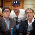 Ahmad Mehranfar Instagram – پيشكسوتان بزرگوار 
بازيگران روزهاي سختي و رنج 
تبريك به شرفتان كه صورت خود را به سيلي سرخ اما حرمت نشكستيد
نخواستيد و نگذاشتيد هر هيچي از اندوه اوقاتتان با خبر شود
روزتان مبارك بزرگان
تبريك به غيرتتان
وتبريك به شرافتتان…
به اميد روزهاي خوب

بادو عزيز پيشكسوتي كه خيلي با كارهاشون حال كردم محمود جعفري نازنين و حسين محب اهري دوست داشتني
عكس : نادر فوقاني