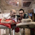 Ahmad Mehranfar Instagram - رونمايى از اولين آلبوم عكس نمايش مولن روژ . عكس:حسين حاجى بابايى ‏@hoseinhajibabaei . كارگردان: حسين پارسايى نويسنده: آرش عباسى تهيه كننده: محمد قدس . بازيگران: محسن تنابنده احمد مهران فر . خريد بليت: ايران نمايش . تيرماه ١٣٩٨ پرديس سينمايى باغ كتاب