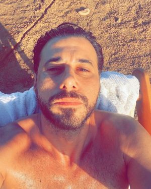 Ahmed Salah ElSaadany Instagram - ڤيتامين د من ابو بلاش كده صباح الفل ☀️