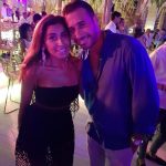 Ahmed Salah ElSaadany Instagram – كل سنه و انتي طيبه يا طيبه صورنا وحشه قوي بس كلها ضحك و هبل و ربنا ما يقطعلنا عاده ❤️😘😷
@dinaelsherbinyy