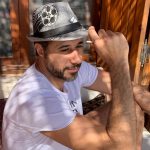 Ahmed Salah ElSaadany Instagram – Thank u my friend @manaleissa13 
For the very special 🎩 ❤️ @justmanalized