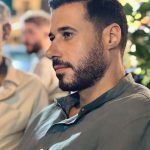 Ahmed Salah ElSaadany Instagram - ودن مين الي جنبي ده اللي حيجاوب صح مش حيكسب اي حاجه 🤷🏻‍♂️🤷🏻‍♂️🤷🏻‍♂️🤷🏻‍♂️🤷🏻‍♂️🤷🏻‍♂️🤷🏻‍♂️🤷🏻‍♂️🤷🏻‍♂️🤷🏻‍♂️🤷🏻‍♂️🤷🏻‍♂️🤷🏻‍♂️