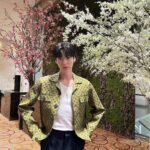 Ahn Jae-hyun Instagram – D – Day 
진짜가 나타났다