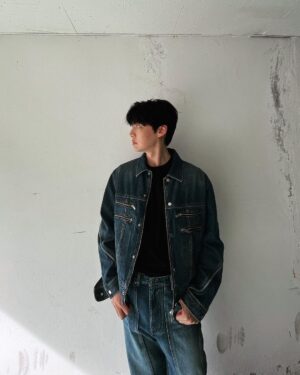 Ahn Jae-hyun Instagram - :)
