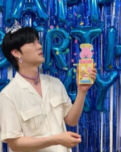 Ahn Jae-hyun Instagram - 💙🎂💙